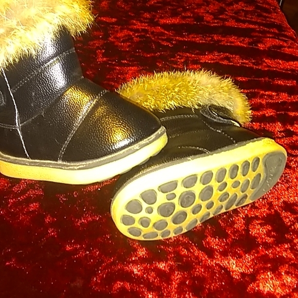 Comfy kids fur boot size 7 - Picture 3 of 11